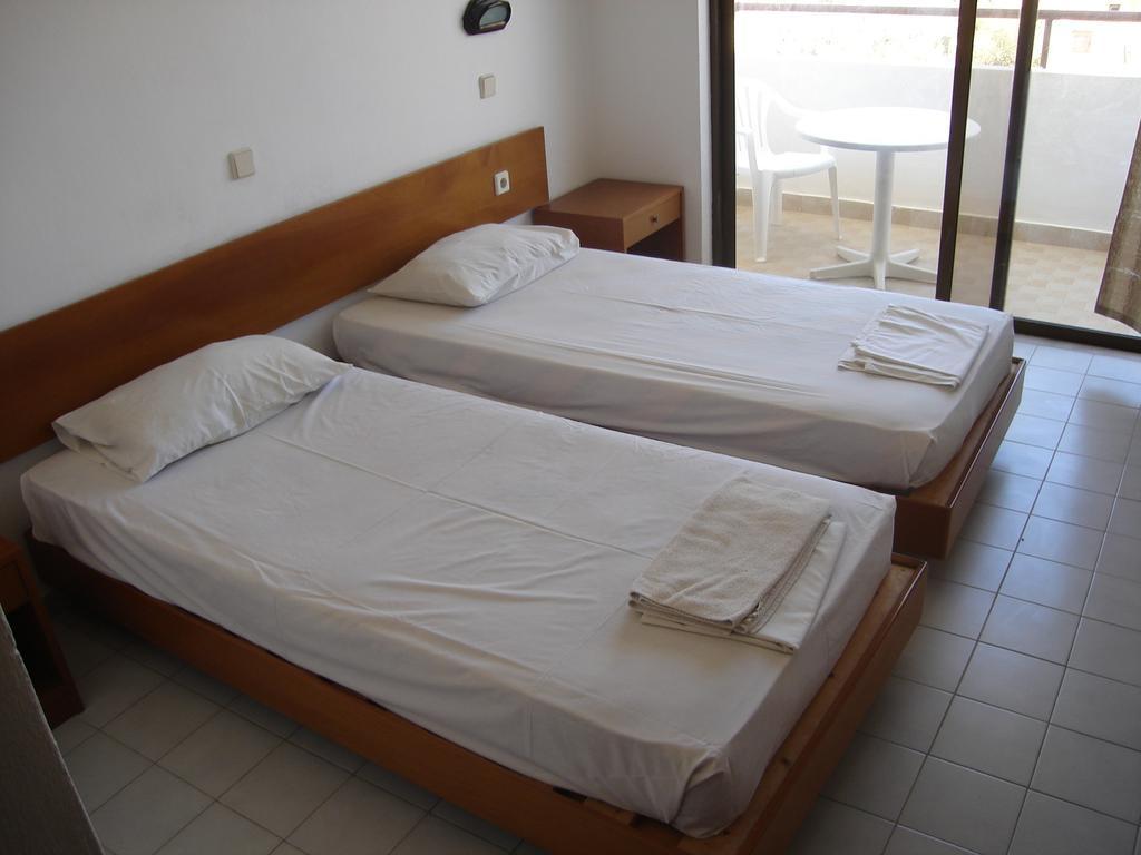 פליראקי Aloe Hotel (Adults Only) מראה חיצוני תמונה